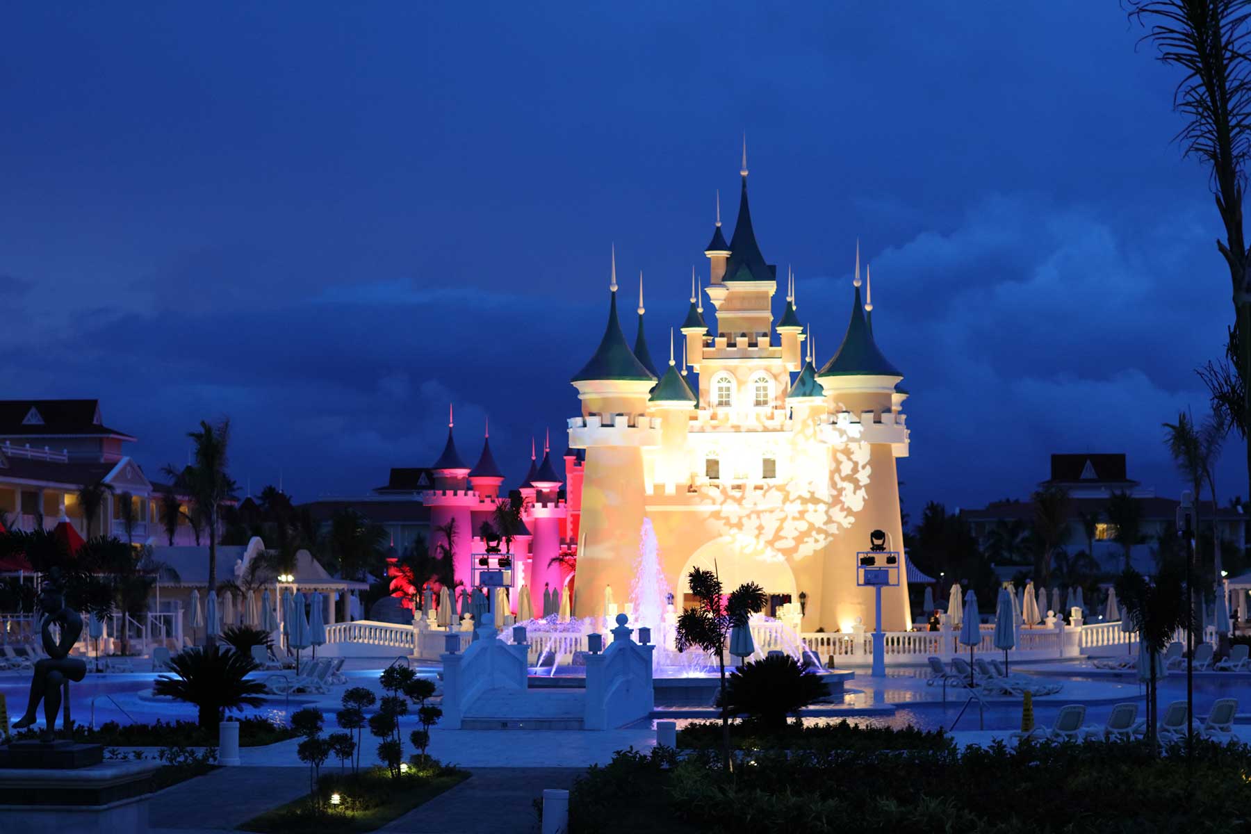 Luxury Bahia Principe Fantasia