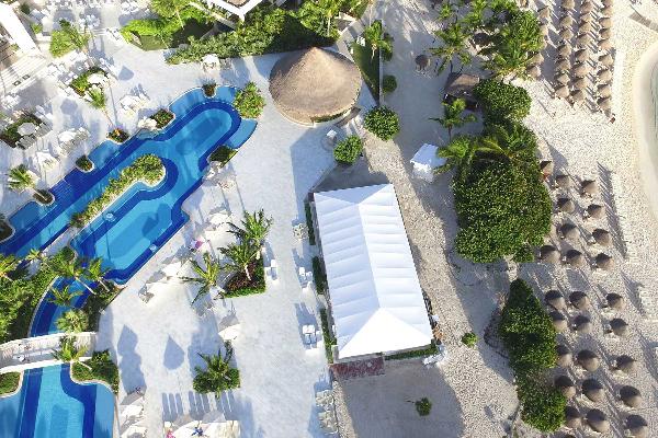 Pool at Luxury Bahia Principe Akumal