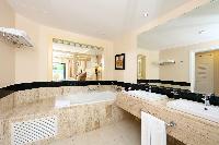 Gallery Rooms Akumal